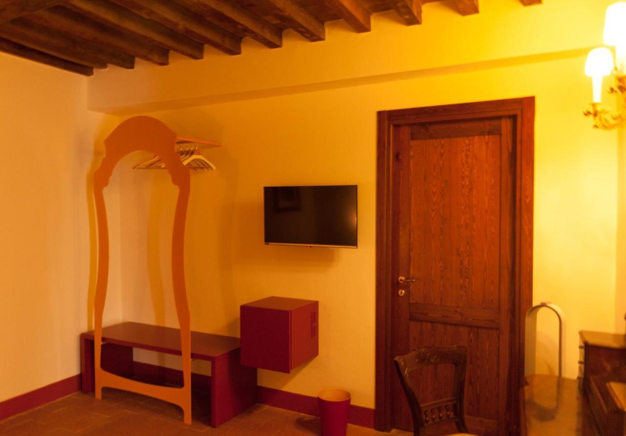 Palazzo Benucci Bed & Breakfast San Gimignano Luaran gambar